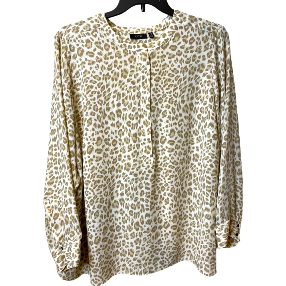 Women’s Animal Print 2X long sleeved shirt